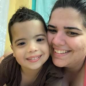 Meet your Posher, Ana elisa